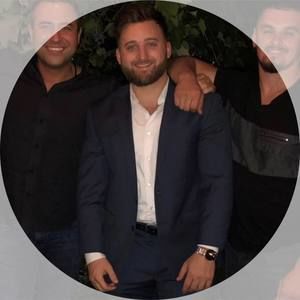 Meet your Posher, Corey